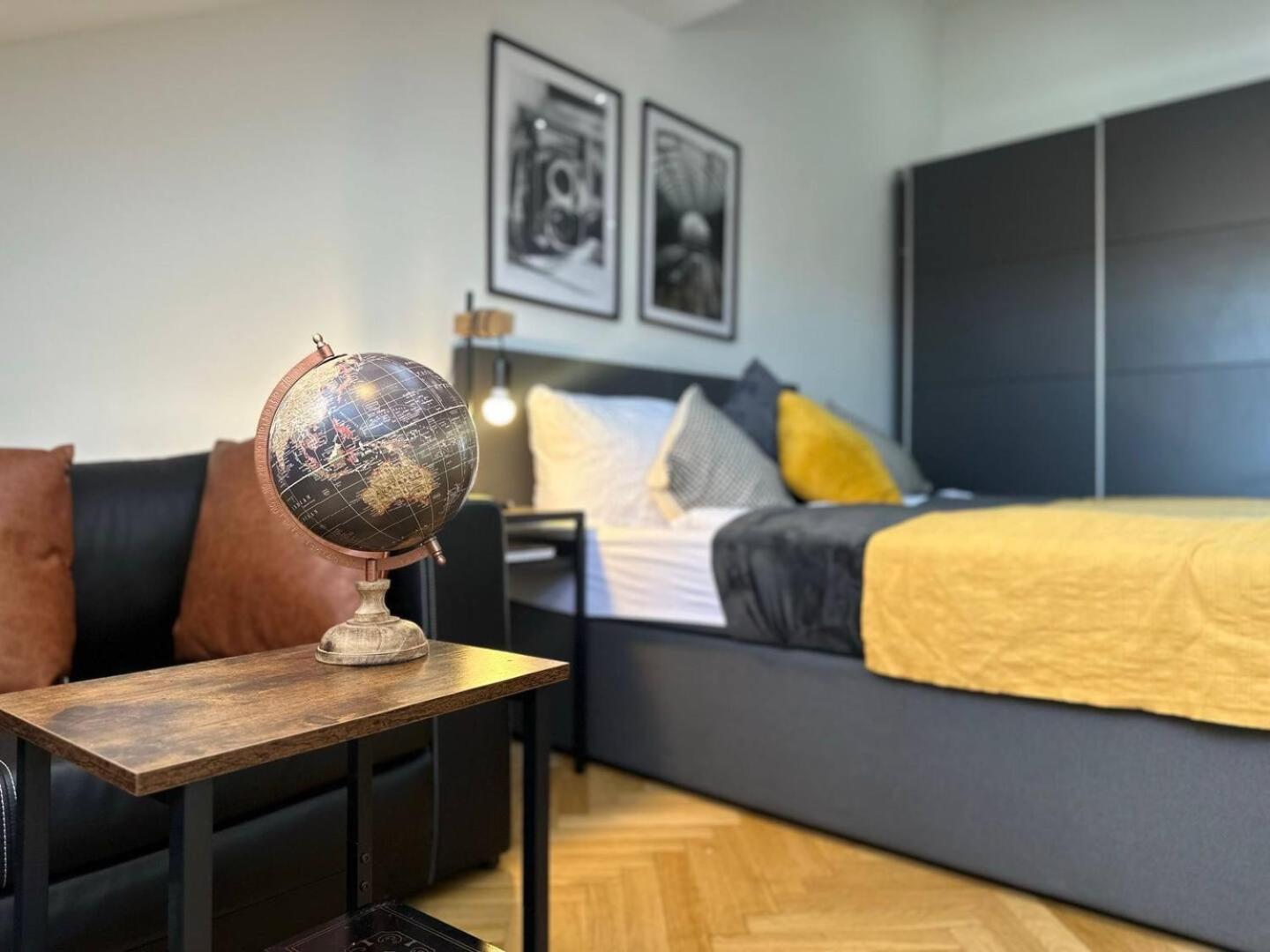 Designer Apartments, 2 Min To U1 Reumannplatz Wien Eksteriør billede